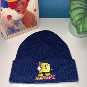 SUPREME STICKY NOTE BEANIE